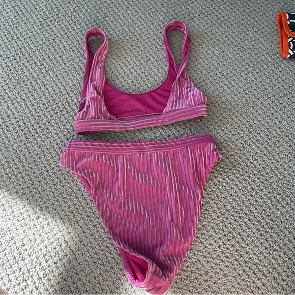 DIPPIN DAISY’S bikini - Picture 3 of 5